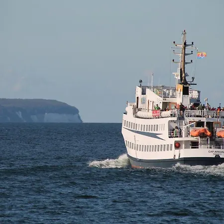 Bruchbude Mit Meerblick Ostseebad Binz
